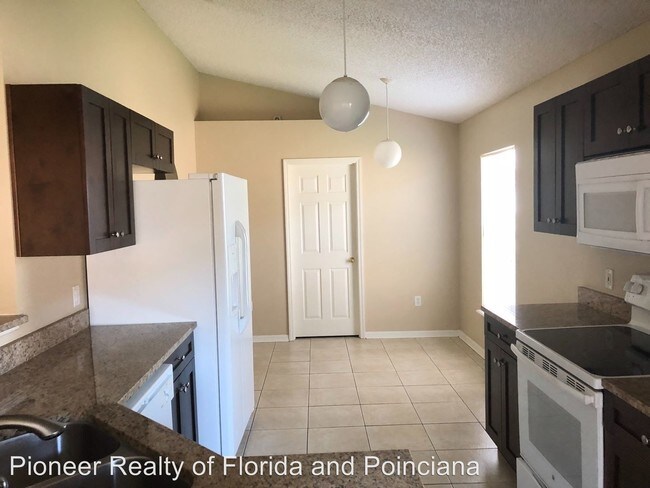 Foto del edificio - 4 br, 2 bath House - 31741 Loch Aline Dr