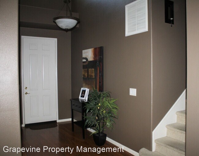 Foto del edificio - 5 br, 3 bath House - 31940 Daniel Way