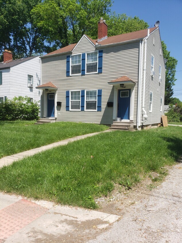 Primary Photo - 1620 East Whittier Street
