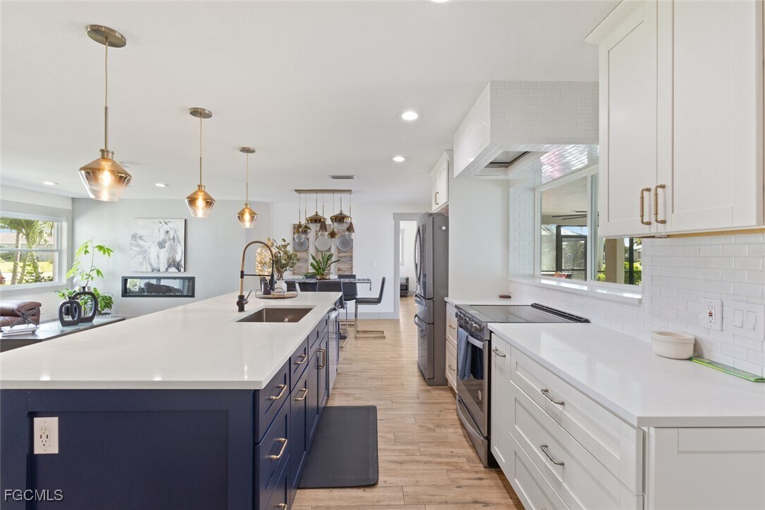 Primary Photo - 2232 SE 27th St