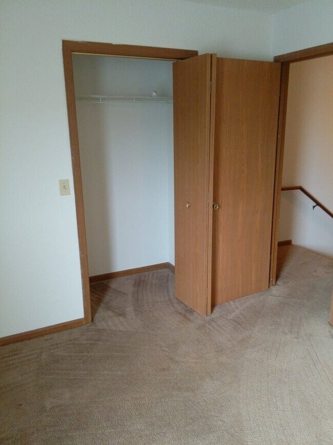 Foto del edificio - 3434 E Covington St