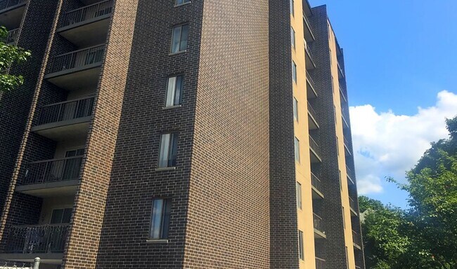 Foto del edificio - 229 Baltimore Ave