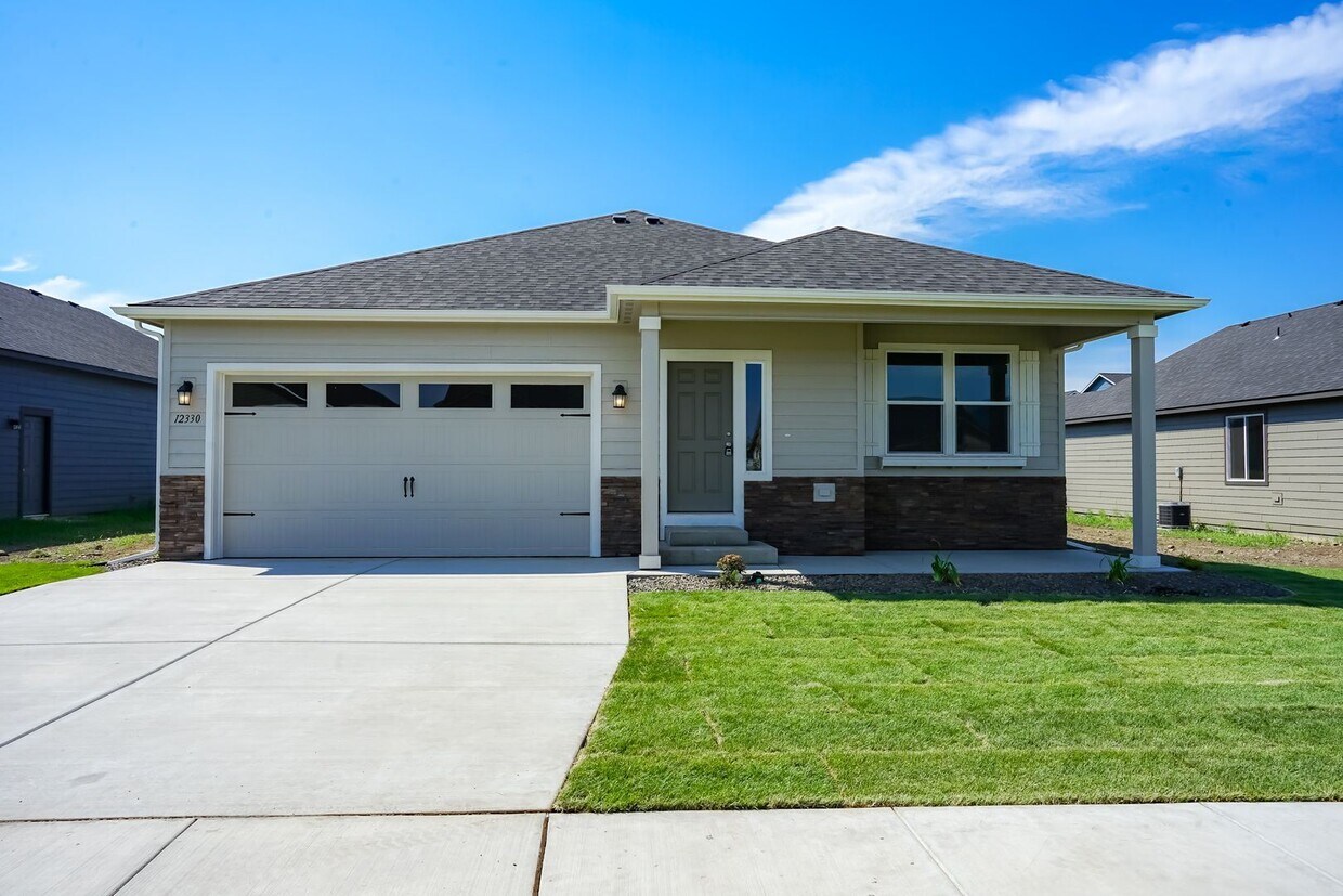 Primary Photo - 3 br, 2 bath House - 12330 Gipper Loop