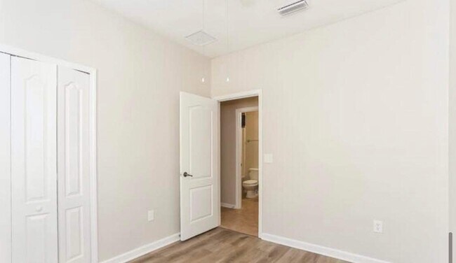 Foto del edificio - 11771 Alexandra Dr