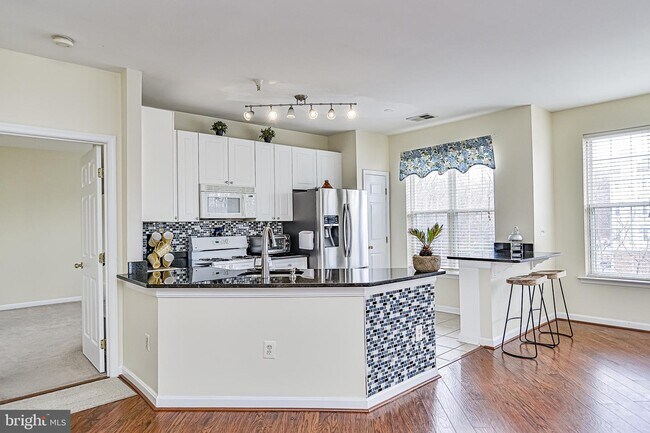 Building Photo - 4210 Mozart Brigade Ln
