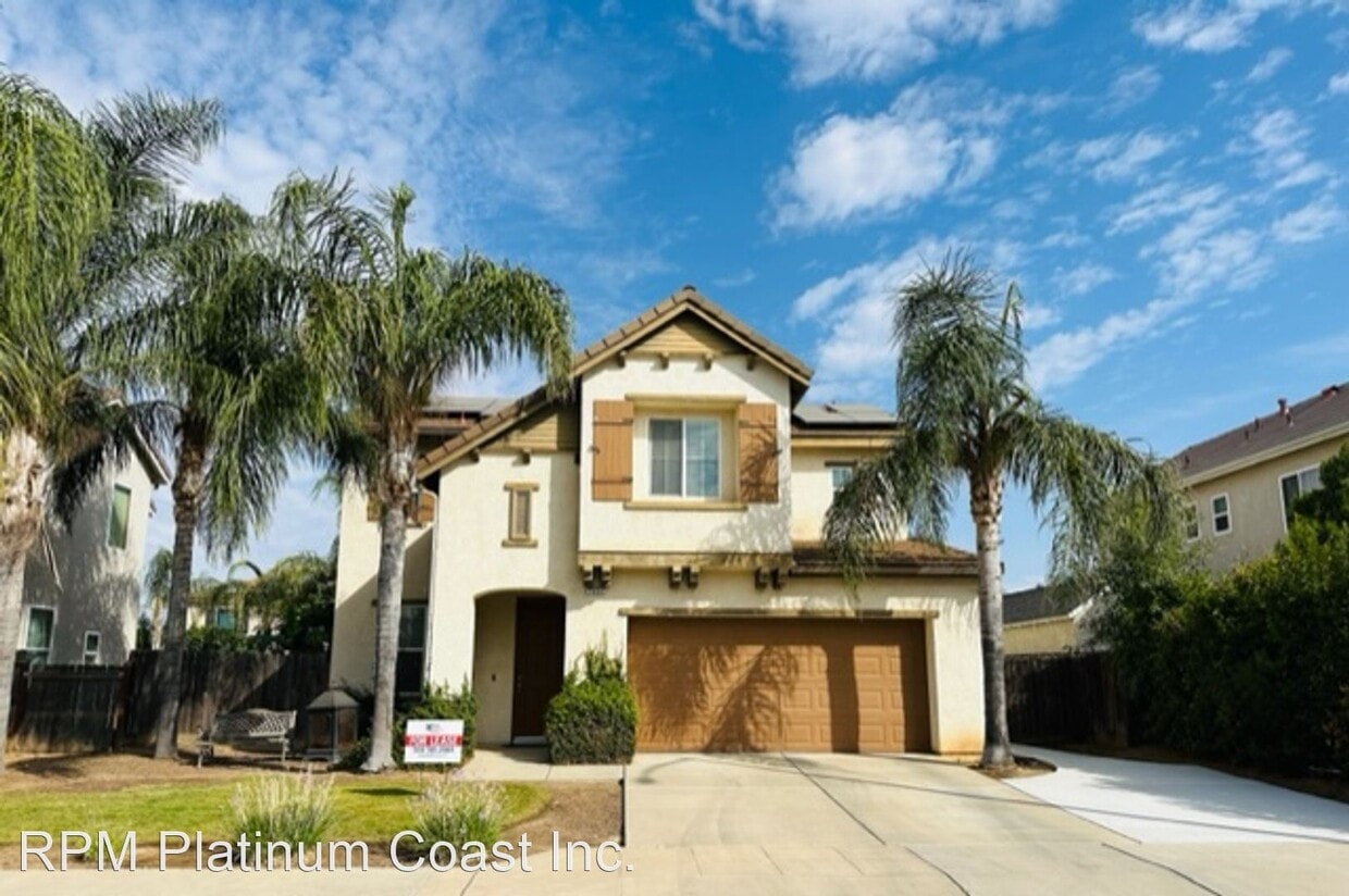 Primary Photo - 3 br, 2.5 bath House - 7454 E. Fedora Ave.