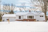 Primary Photo - 480 Forest Preserve Dr