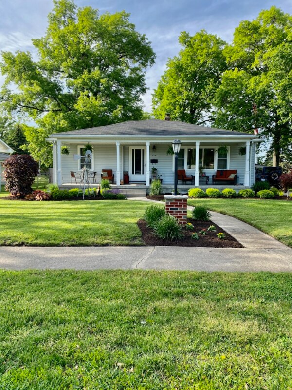 610 E Elm St, Griffith, IN 46319 House Rental in Griffith, IN