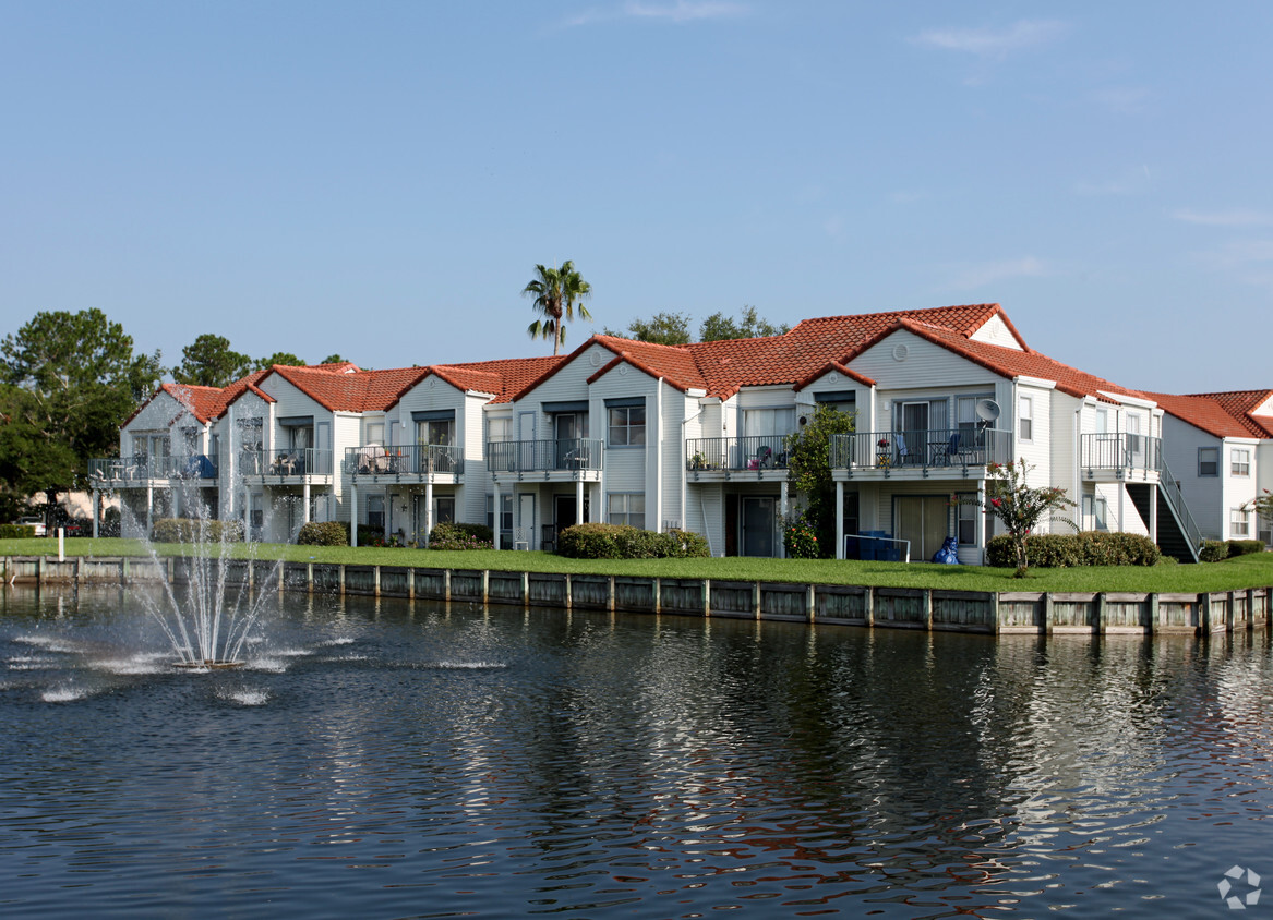 Building Photo - Dockside at Ventura Condo Inc