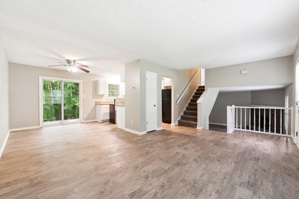 Foto del edificio - 4326 Dogwood Farms Dr