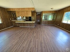 Building Photo - 251 Major Dr