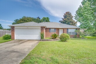 Building Photo - 127 Tobago Ct