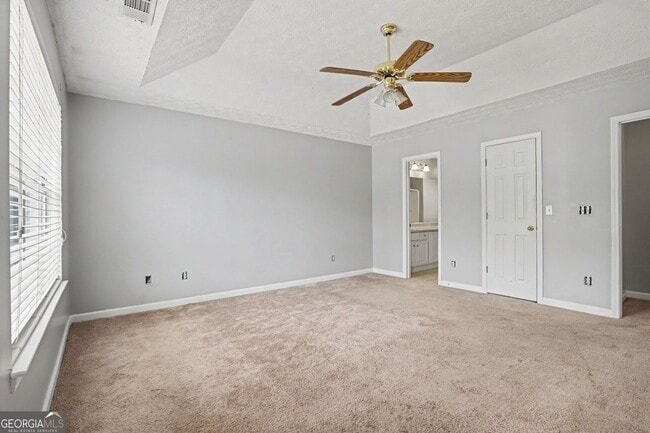 Building Photo - 4394 Cross Ln