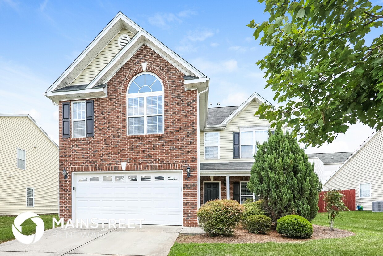 Foto principal - 5902 Laurel Creek Ct