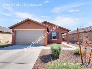 Building Photo - 5560 W Tumacacori Trl