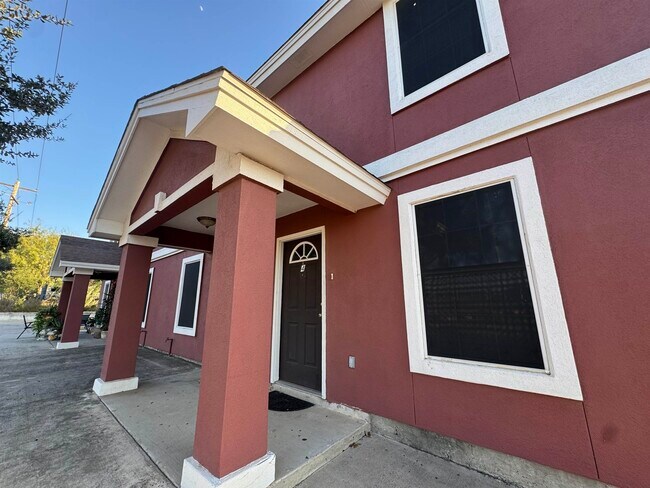 Foto del edificio - 2801 S Bartlett Ave