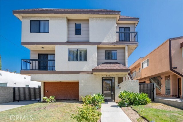 Foto principal - 569 Palm Dr