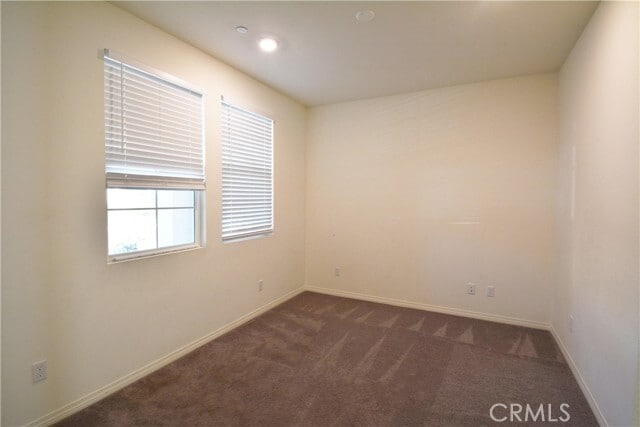Building Photo - 3002 E Penny Ln