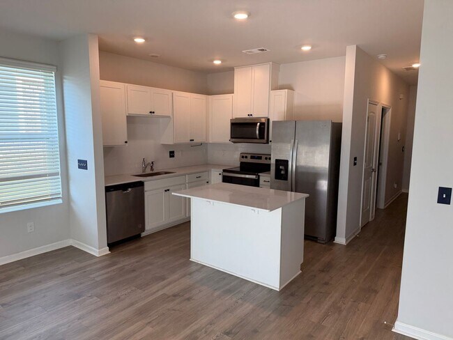 Foto del edificio - 3 BR/2BA | Newly Renovated Single Family Home | Covered Patio | In Columbia!