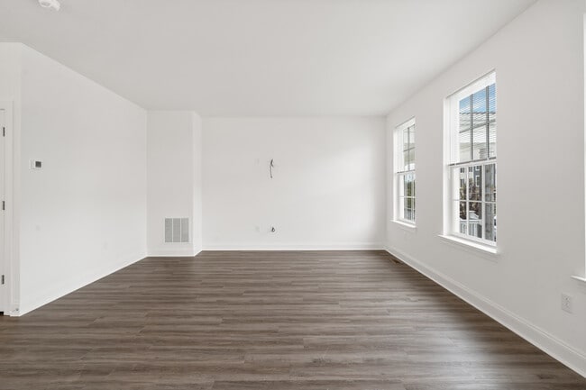 Foto del edificio - 849 Mapleton Ave