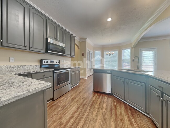 Building Photo - 5217 Trumpet Vine Lane
