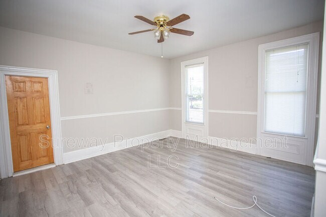 Building Photo - 21 N Lenola Rd