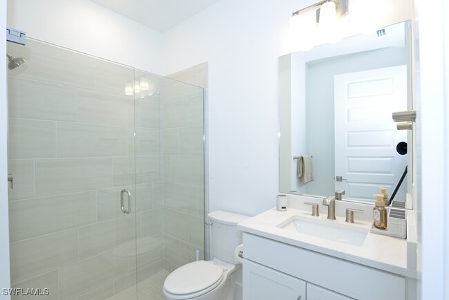 Building Photo - 1904 Sierra Ct