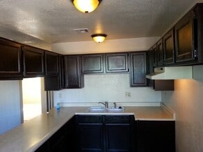 Building Photo - 2159 Belmont St