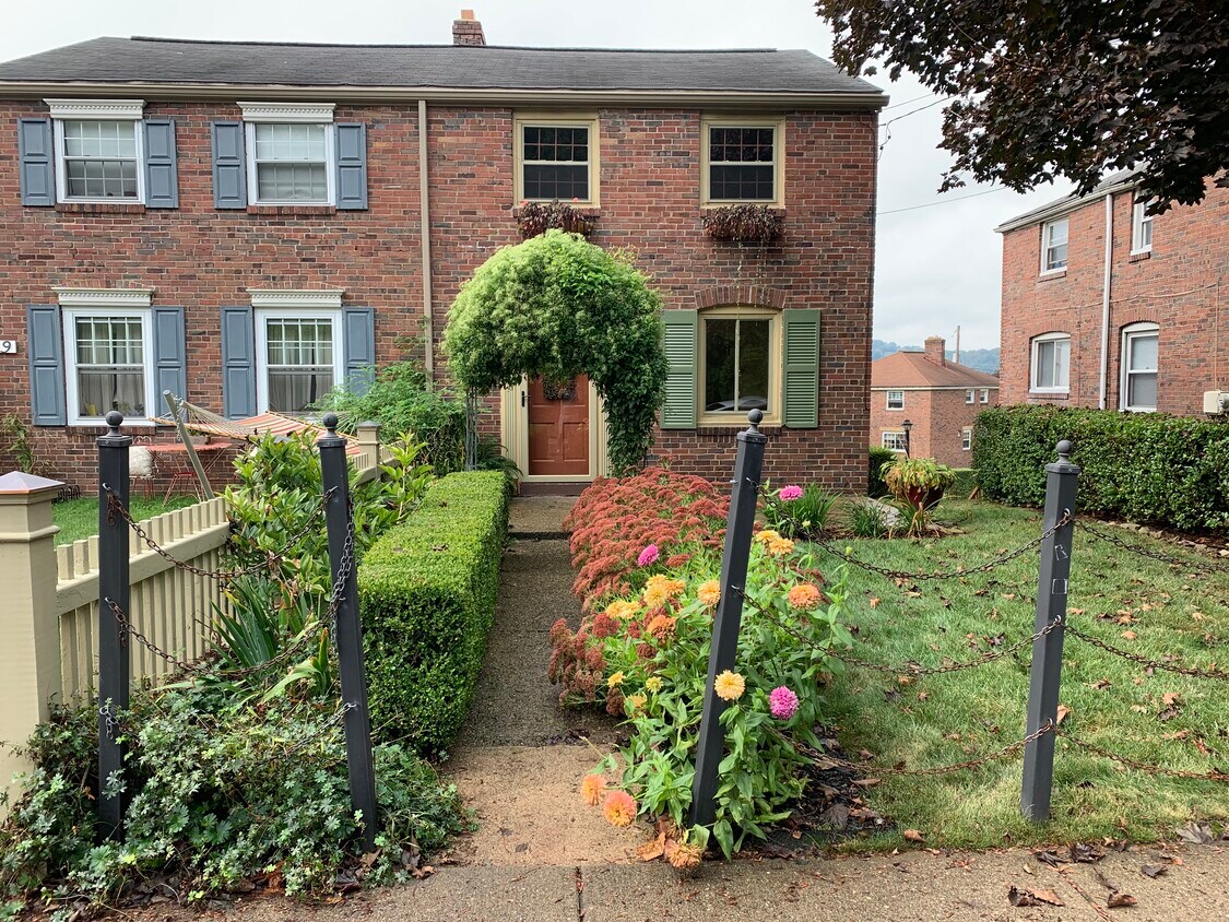 617 Beaver St, Leetsdale, PA 15056 House Rental in Leetsdale, PA