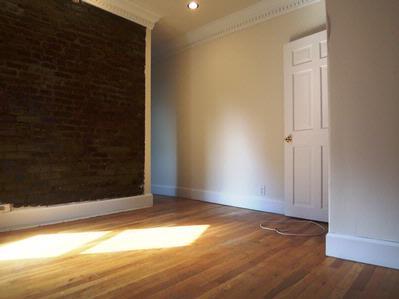 Foto principal - 326 E 58th St