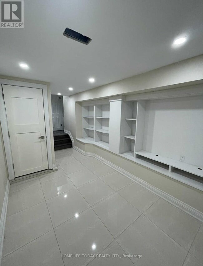 Building Photo - 43B Park St