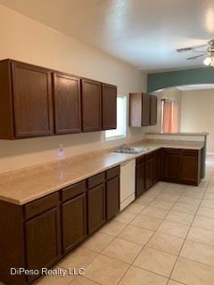 Foto del edificio - 4 br, 2 bath House - 548 N Mescal Road
