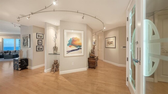 Building Photo - 35 Watergate Dr