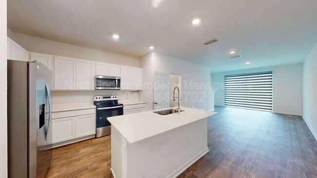 Foto del edificio - 12730 Barrack Ln