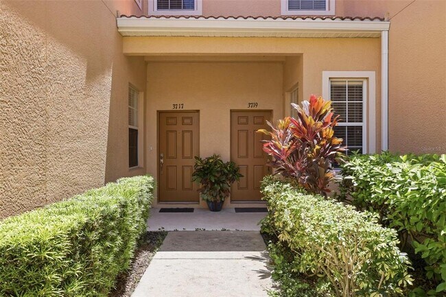 Foto del edificio - 3717 Parkridge Cir