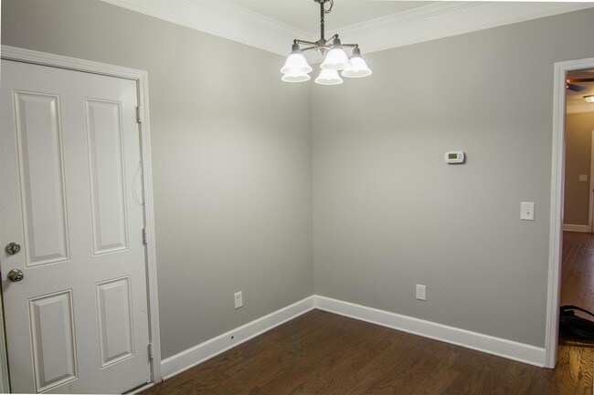 Foto del edificio - 3733 Shane Point Pl