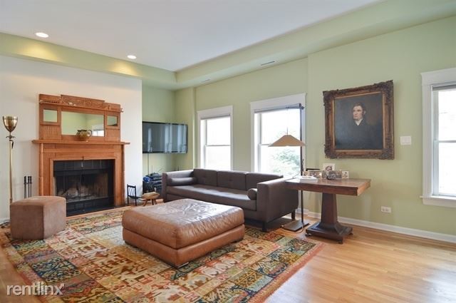 Building Photo - 3 br, 2 bath Condo - 1945 W Evergreen Ave