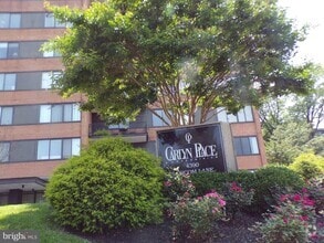Building Photo - 4390 Lorcom Ln