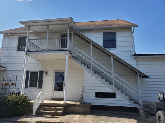 Building Photo - 205 Indiana Rd