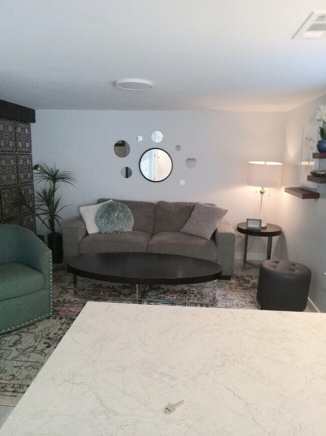Foto del edificio - 207 SE 24th Ave