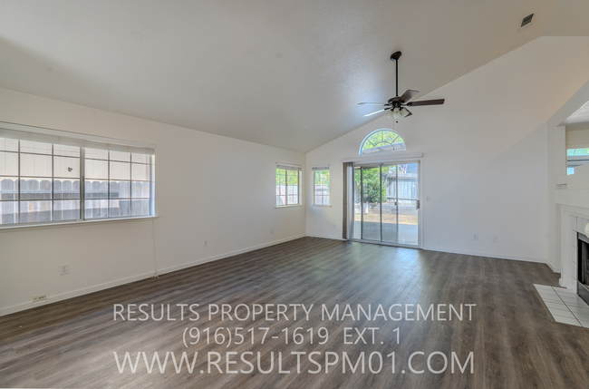 Foto del edificio - Beautiful Antelope Home - Available Now!
