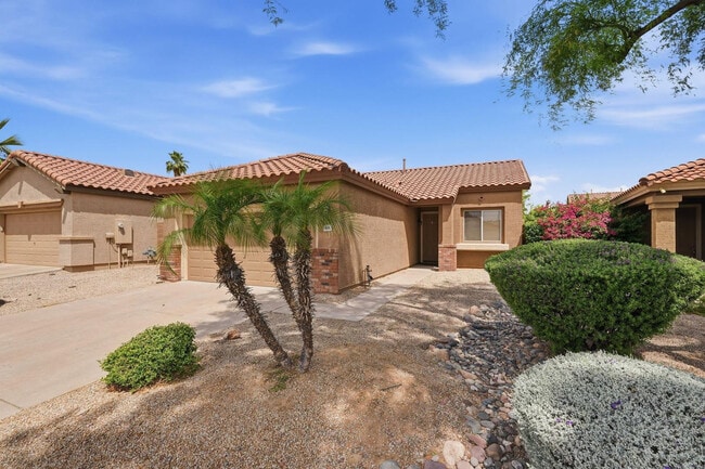 Foto del edificio - 6844 W Harrison St