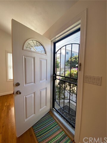 Foto del edificio - 311 Hartford Ave