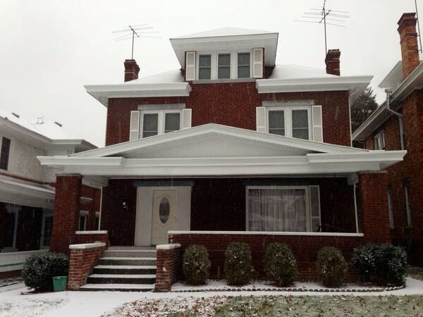 Primary Photo - 1111 8th St