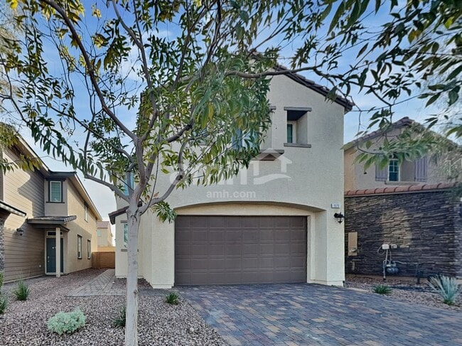 Building Photo - 108 Market St