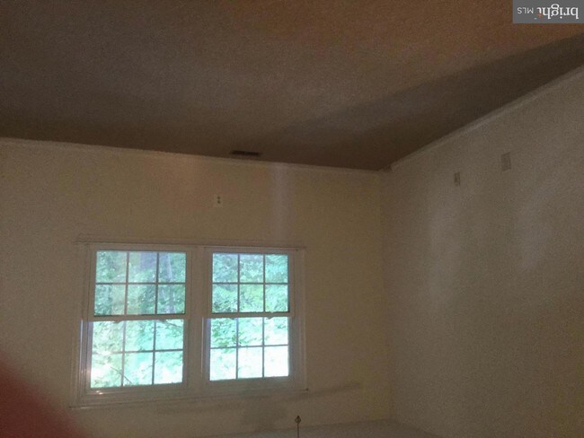 Foto del edificio - 4681 Forestdale Dr