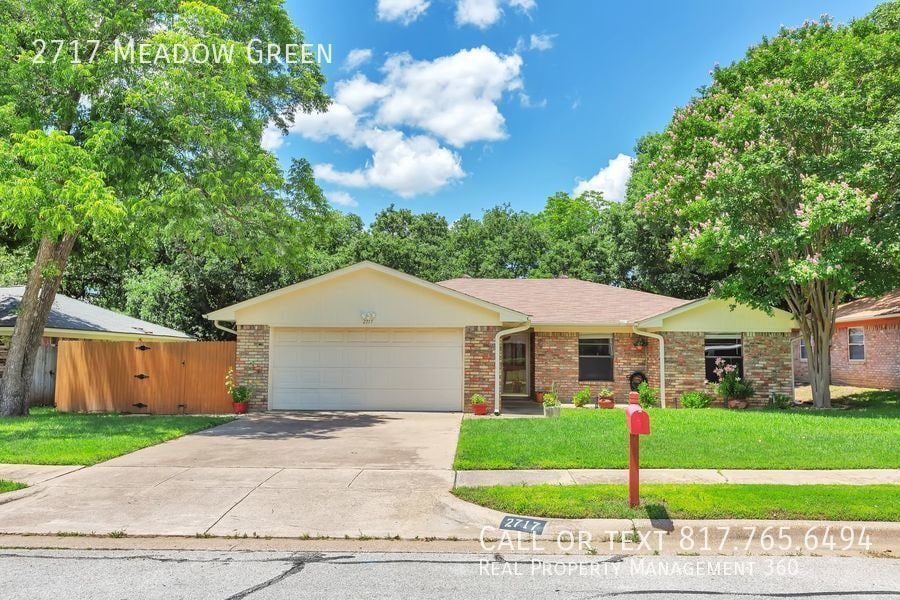 2717 Meadow Green, Bedford, TX 76021 House Rental in Bedford, TX