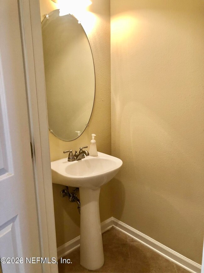 Building Photo - 5749 Parkstone Crossing Dr