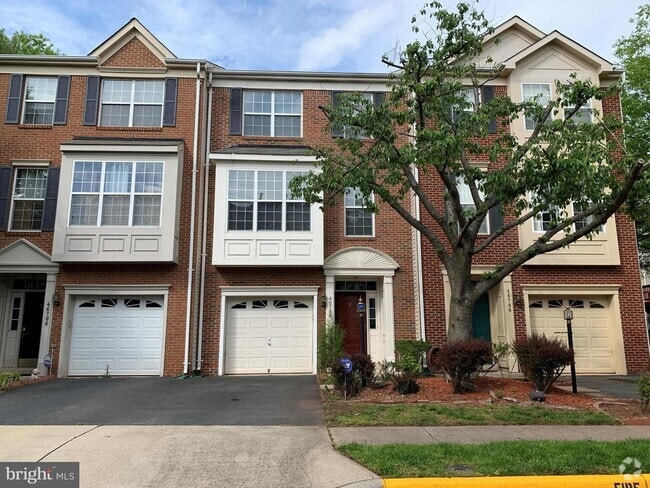 Building Photo - 46788 Sweet Birch Ter