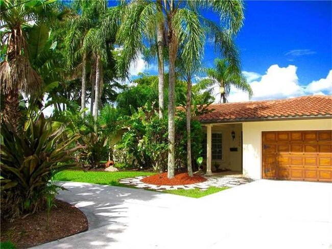 Foto del edificio - 3720 Coral Hills Dr